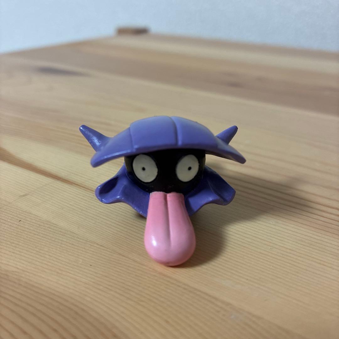 公*o様 ポケモン　フィギュア　シェルダー パルシェン　初期