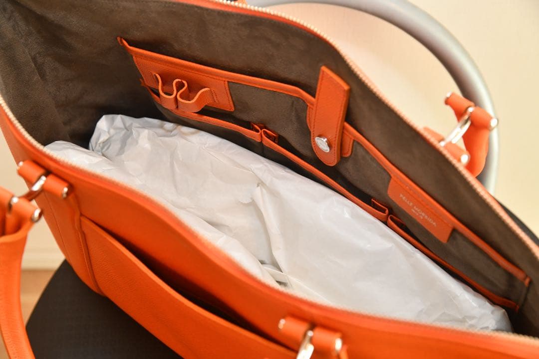 カズ0802様専用 ペッレモルビダ deck-9シリーズ トートバッグ オレンジ