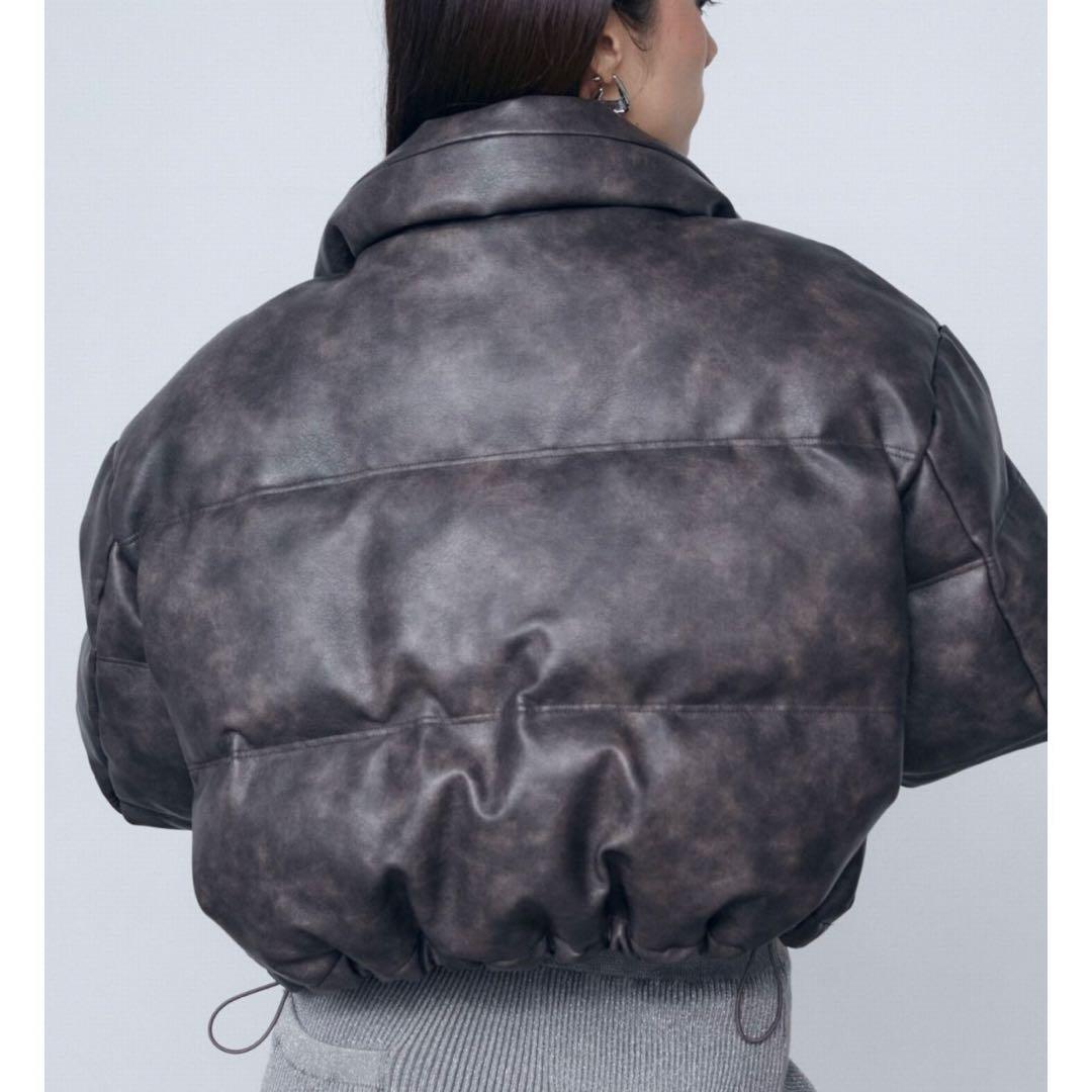 EMODA フェイクレザーショートダウン - メルカリ