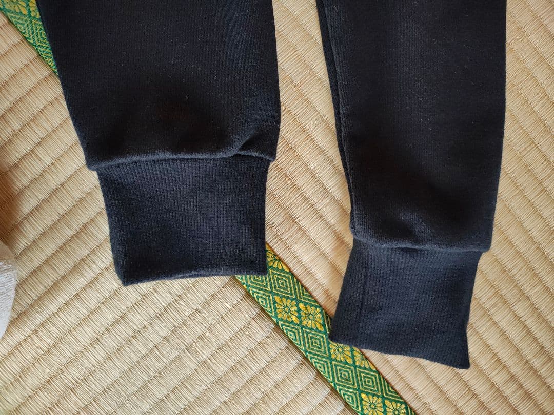 ま*ん様 LUNASEA 黒ジップパーカー