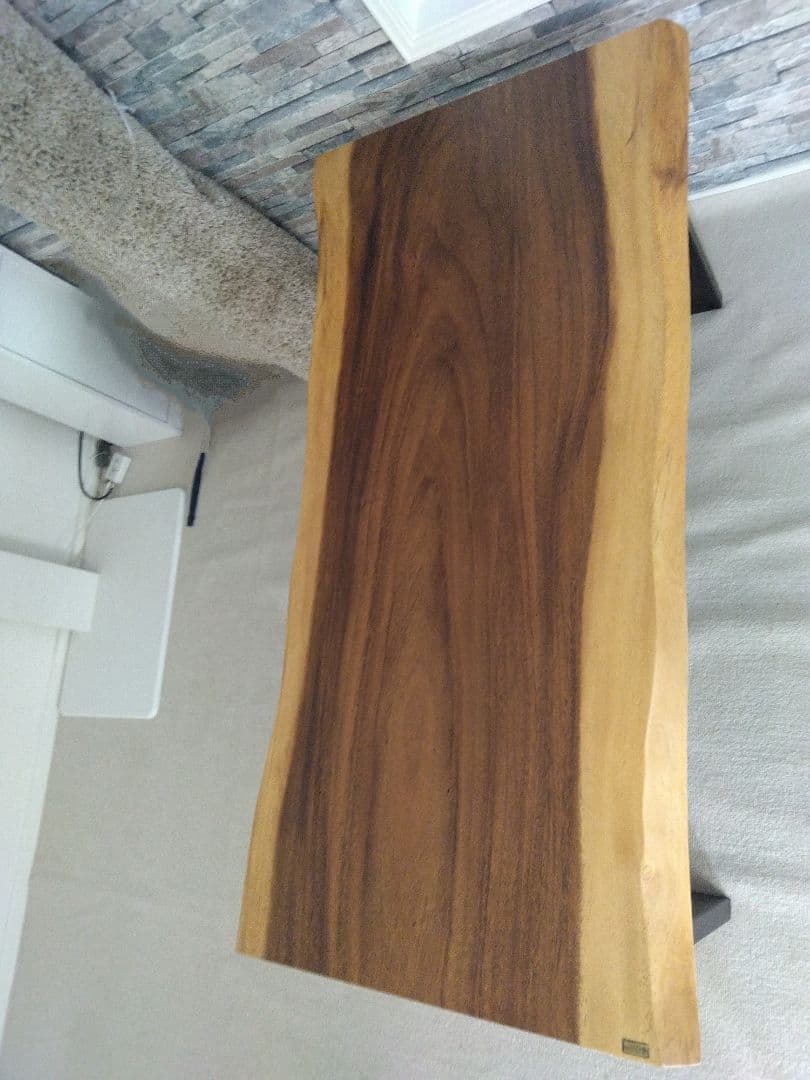 【メゾン】美品　アトリエ木馬 一枚板 モンキーポット モンキーポッドとは？ 木材としての特徴や一枚板の選び方を解説 | 一枚