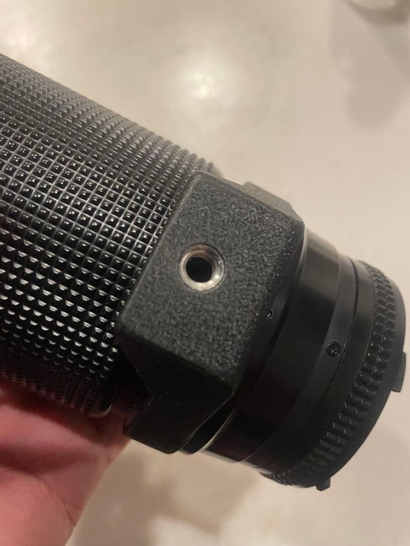 Nikon 75-300mm f/4.5-5.6 ズームレンズ