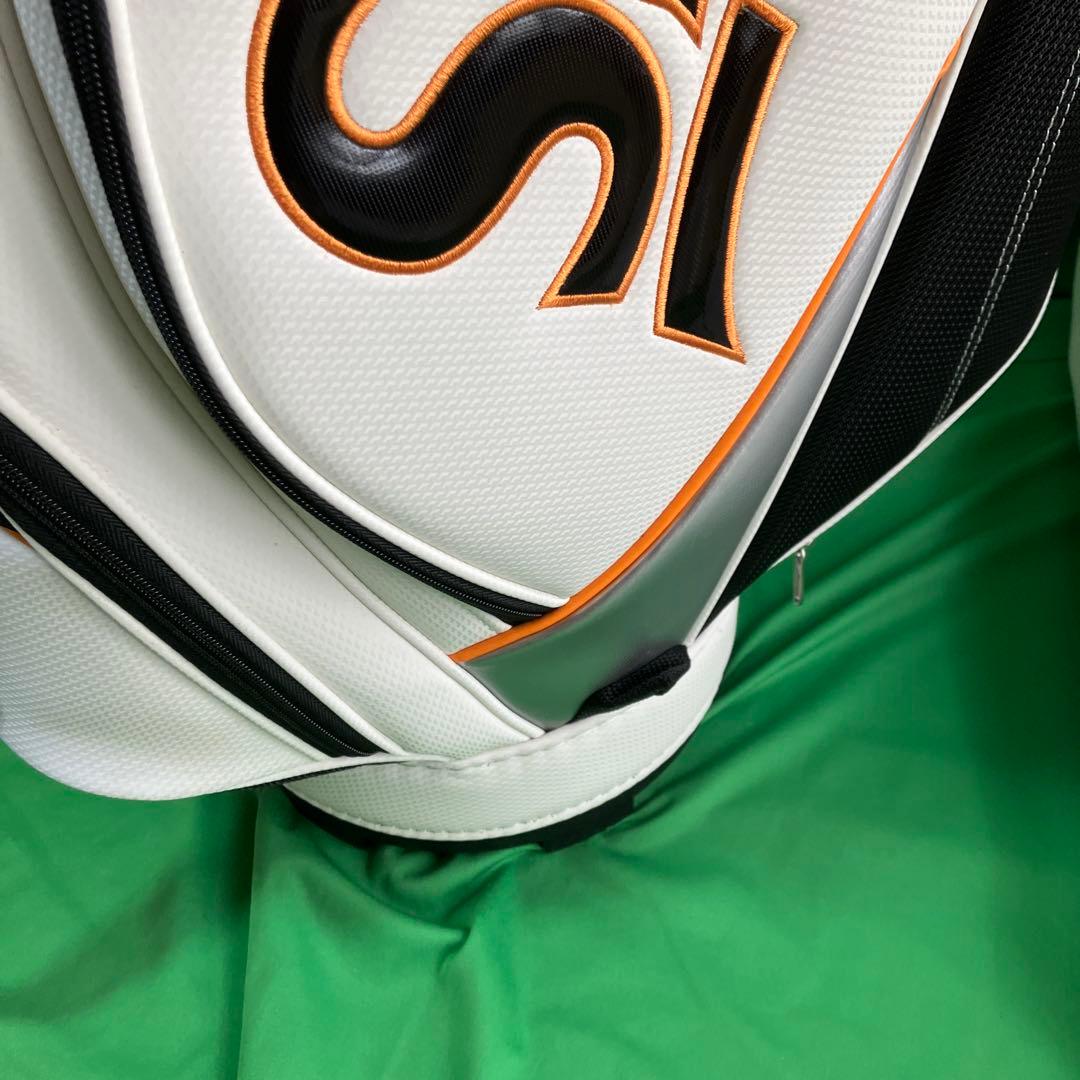 Srixon スリクソンキャディバッグ GGC-S092G 白 早い者勝ち‼️ - メルカリ