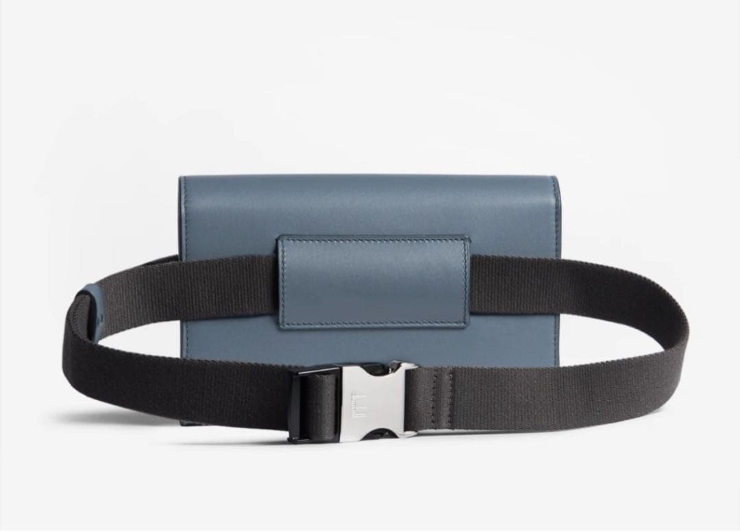 新品・未使用】 dunhill ダンヒル ロック ベルトバッグ - メルカリ