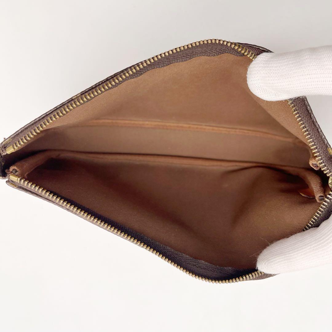 ルイヴィトン アクセソワール ポーチ ヌメ革 ブラウン モノグラム 難