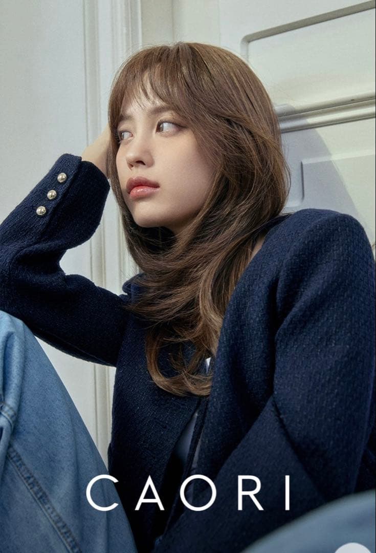 新品】ピンクエイジ 総手植えフルウィッグ レイヤードパーマ エミリン