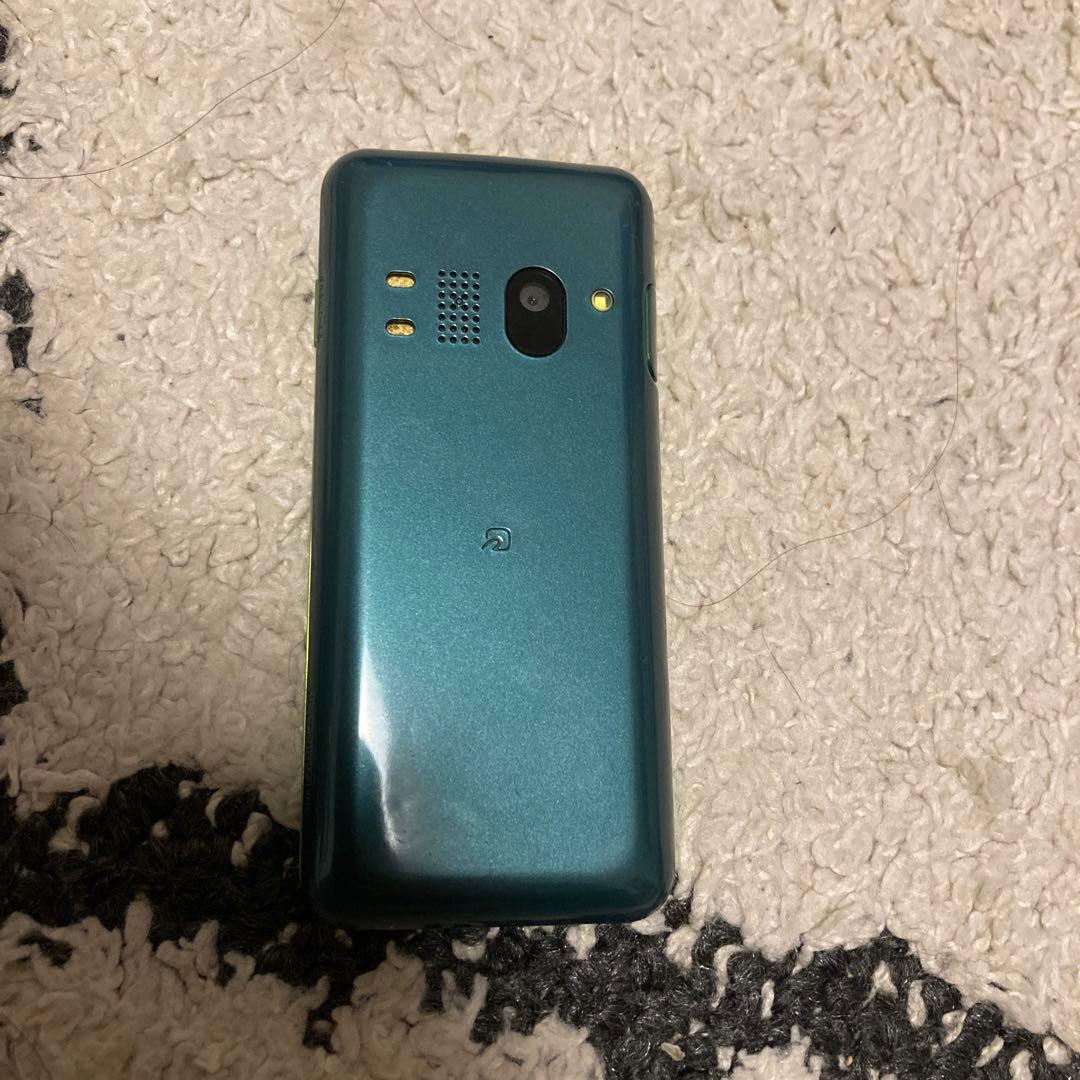 GRATINA 4G KYF31 緑/グリーン au ガラケー - メルカリ