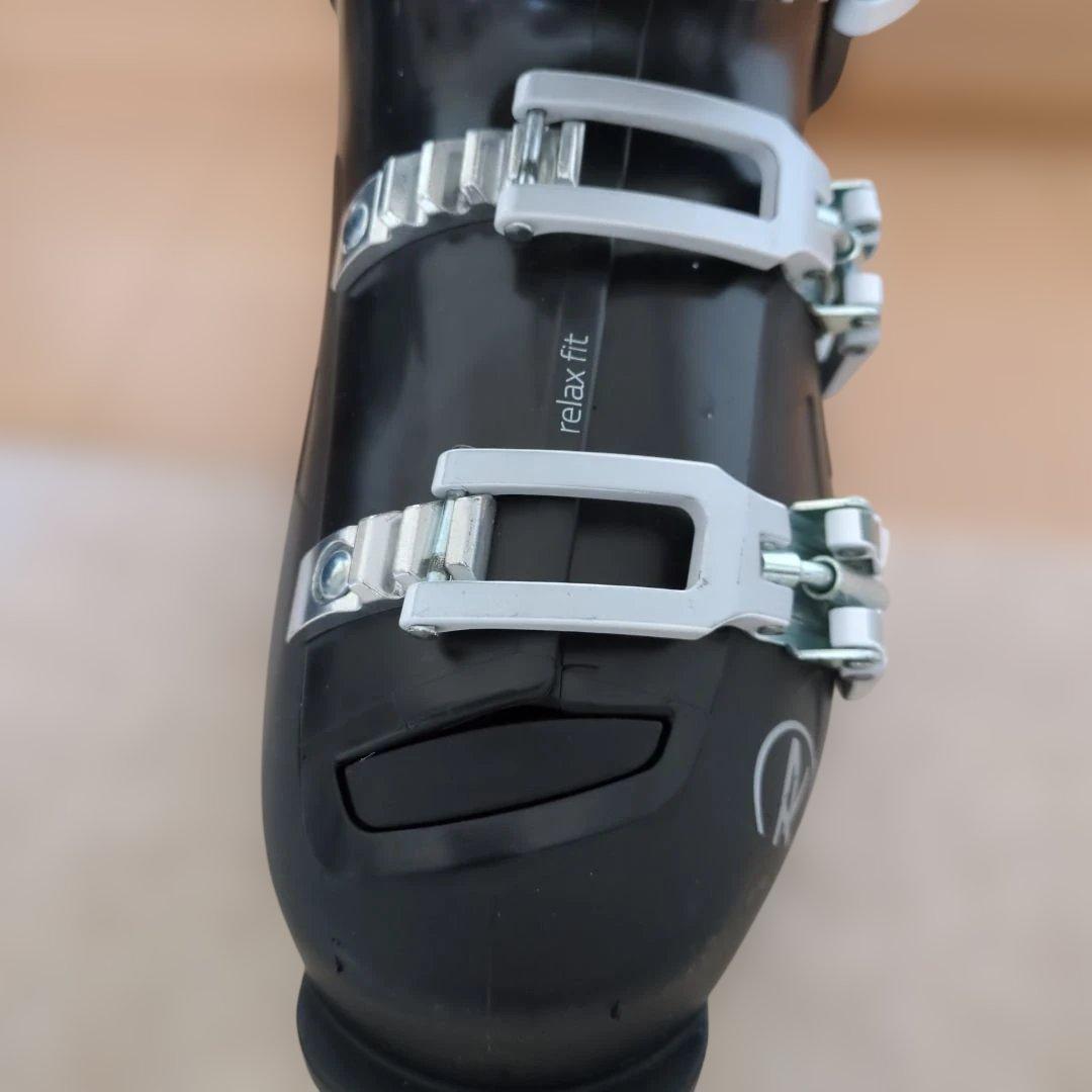 ROSSIGNOL 女性用スキーブーツ ブラック　24.5cm