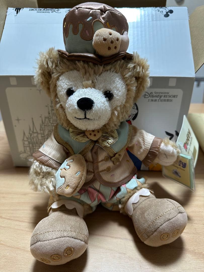 上海ディズニーランド　2025年ダッフィー ぬいぐるみ 21.5cm