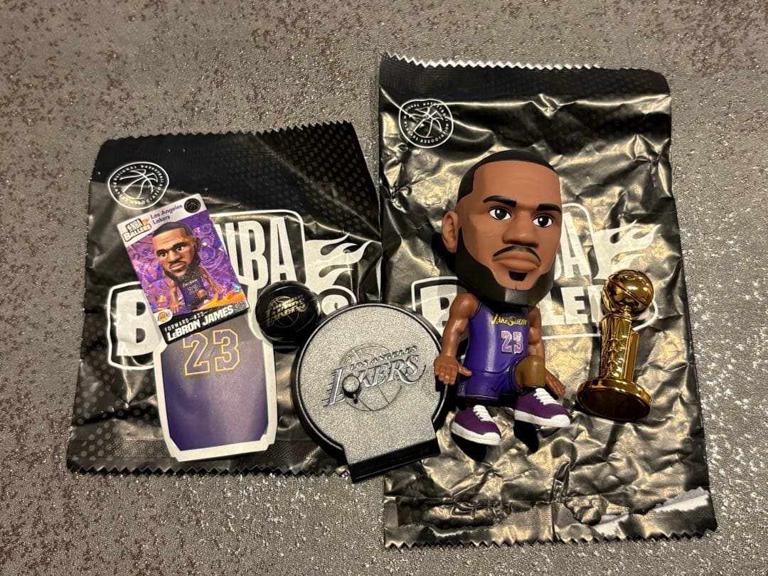 NBA Ballers フィギュア　レブロンジェームズ フィギュア専門店 -ソダチトイズ / 在庫 エンターベイ レブロン