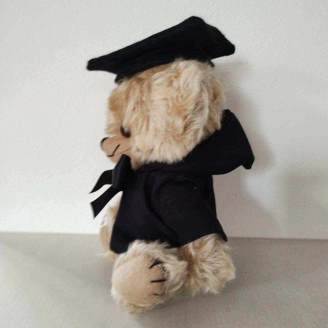 メリーソート　チーキー　グラデュエート　イギリス　卒業式