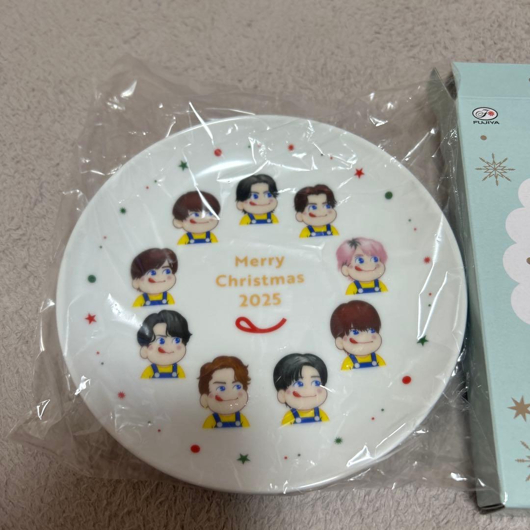 FUJIYA 不二家 × Snow Man クリスマスプレート 2025 - メルカリ