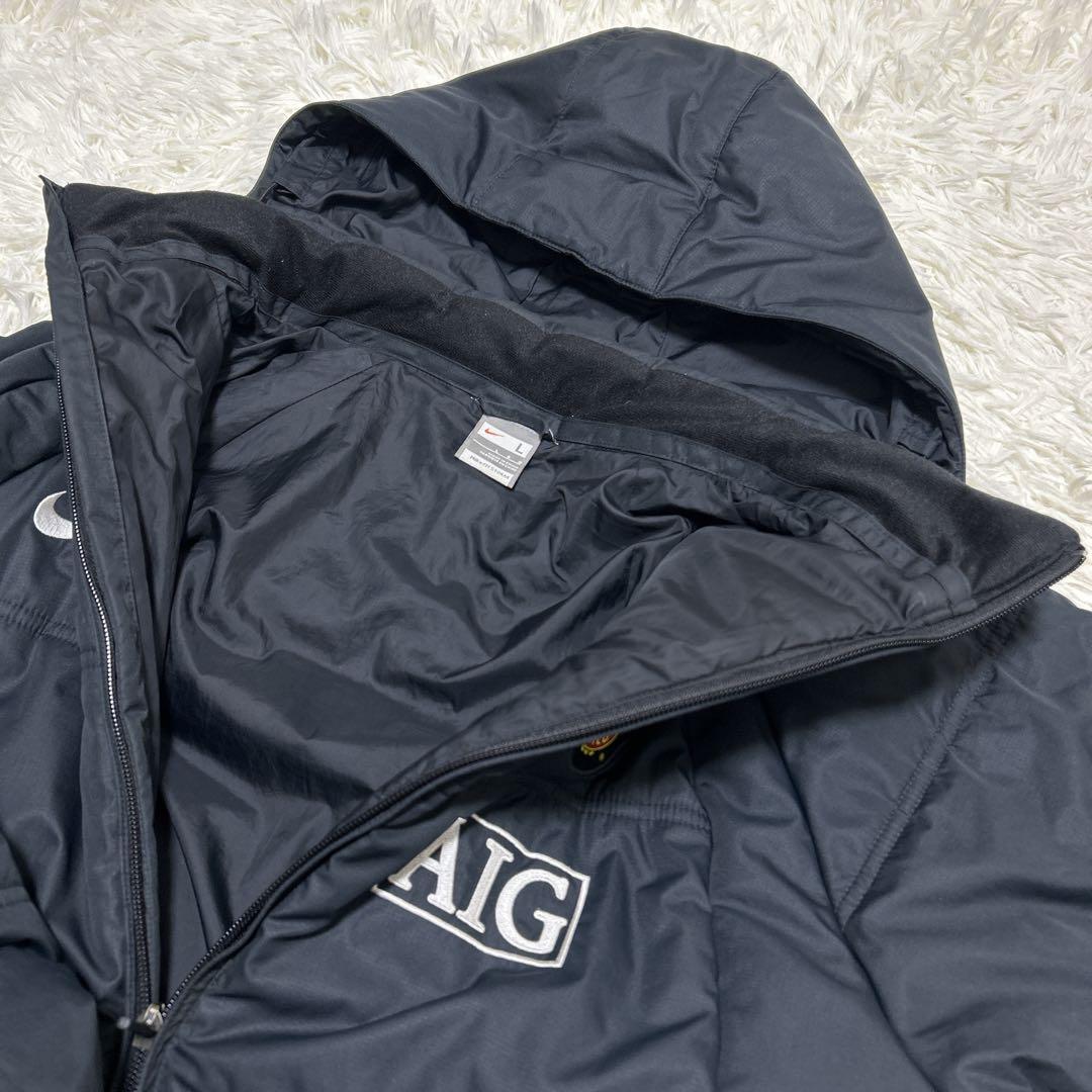 NIKE マンチェスターユナイテッド ベンチコート 刺繍ロゴ AIG - メルカリ