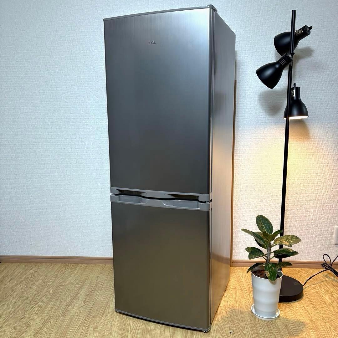 2024年 冷蔵庫 一人暮らし 単身用 小型 無料保証付き 配送設置無料 美品 冷蔵庫 一人暮らし 冷凍庫 小型 小型冷蔵庫 家庭用 130L レトロ 2ドア
