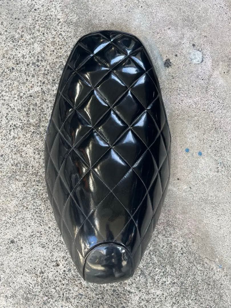 アドレスv125g エナメルシート - メルカリ