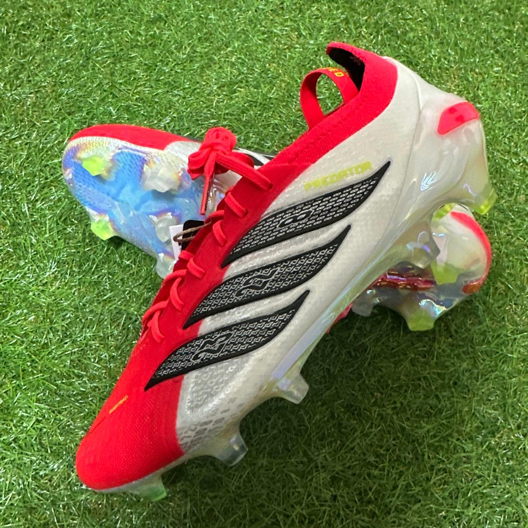 【限定品】プレデター ELITE FT FG UNLOCKED 25.5cm