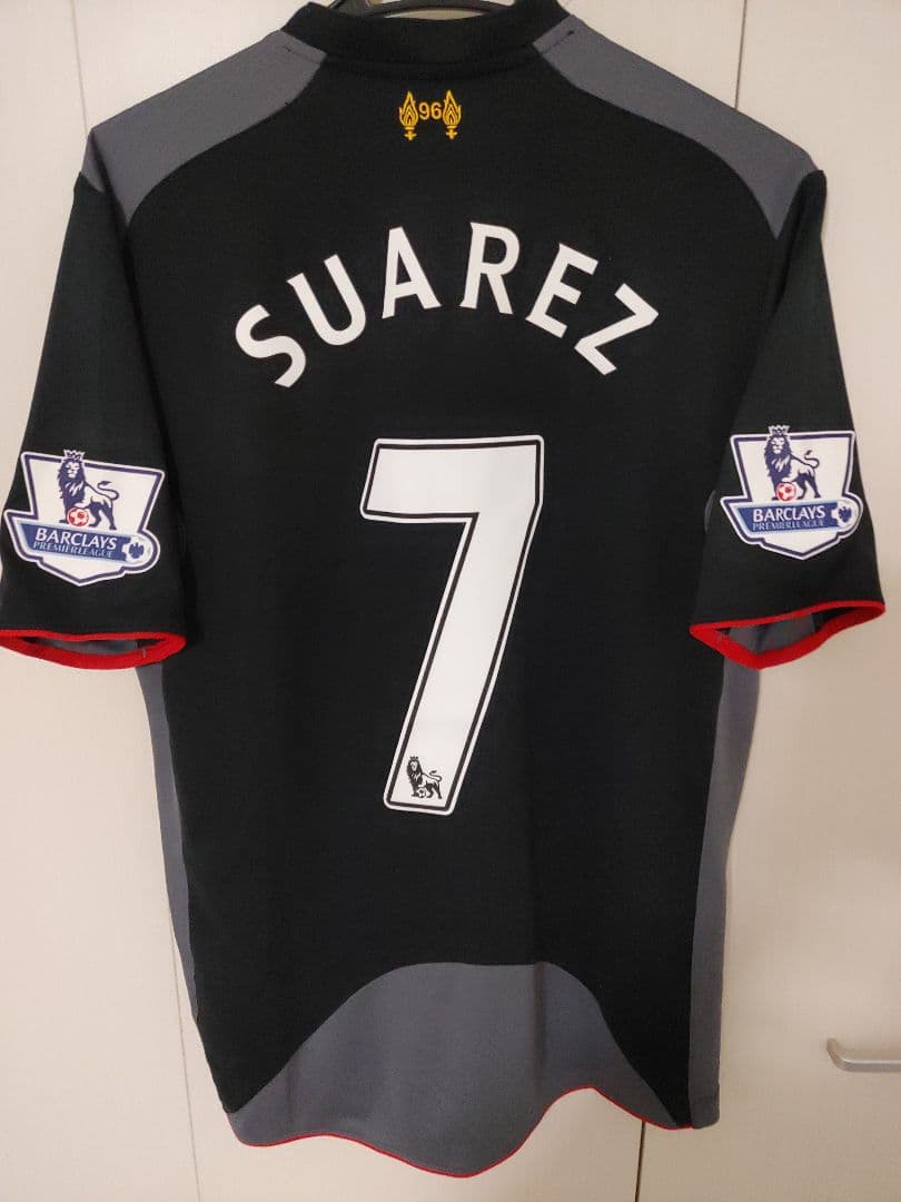 【正規品】リバプール　スアレス　ユニフォーム 楽天市場】リバプール スアレス ユニフォーム（スポーツ・アウトドア