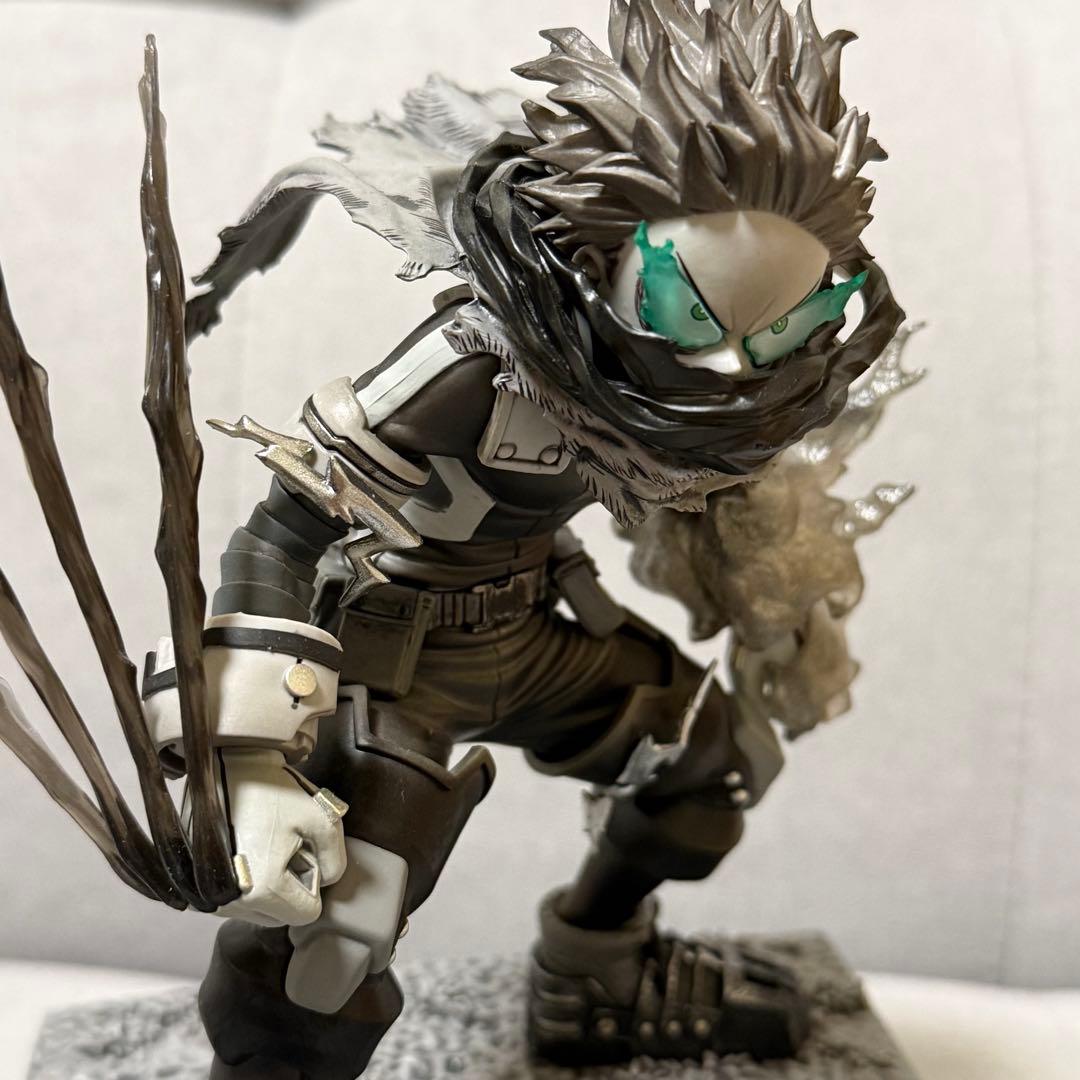 ジャンプGIGA 緑谷出久 フィギュア 中古