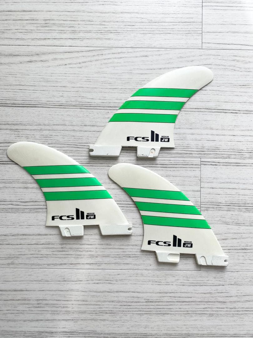 FCS2トライフィン ジュリアンウィルソン ミディアム サーフィン エフシーエスツー ジュリアンウィルソン パフォーマンスコア+エアコ