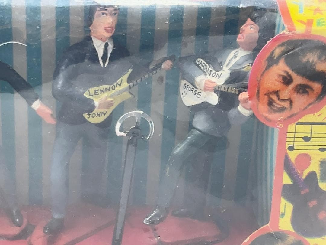 ビートルズ　フィギュア「スウィンガーズ ミュージック セット」1960年代