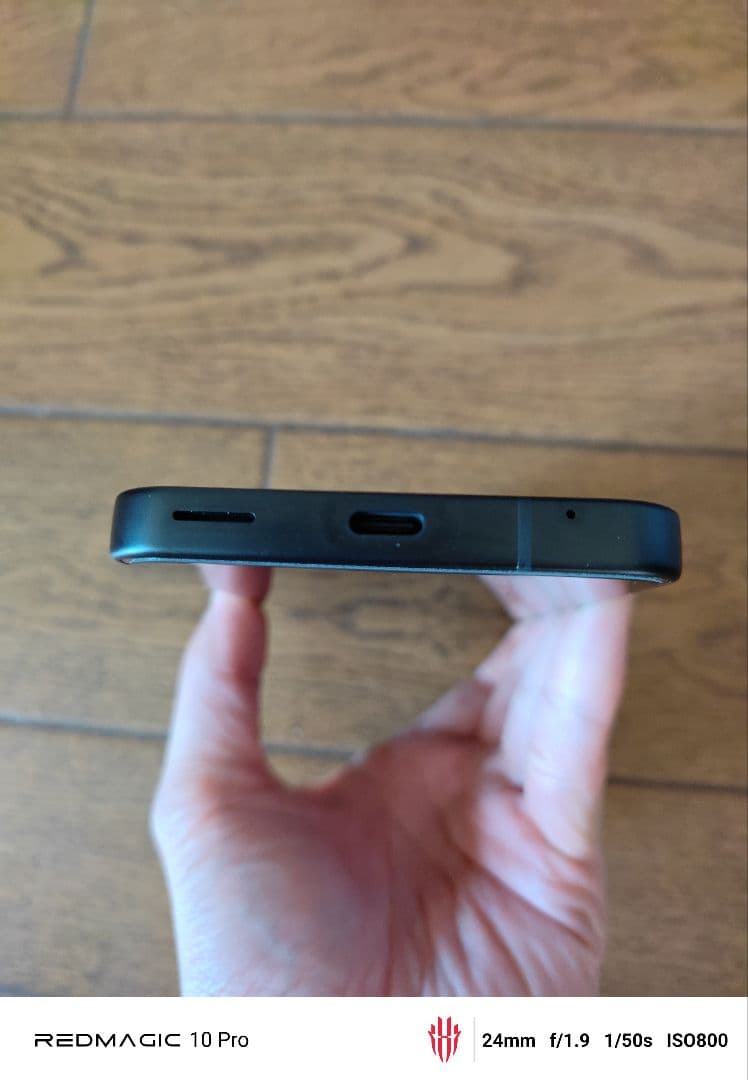 《状態良》 AQUOS sense 10 カバー2つ ガラスフィルム付き