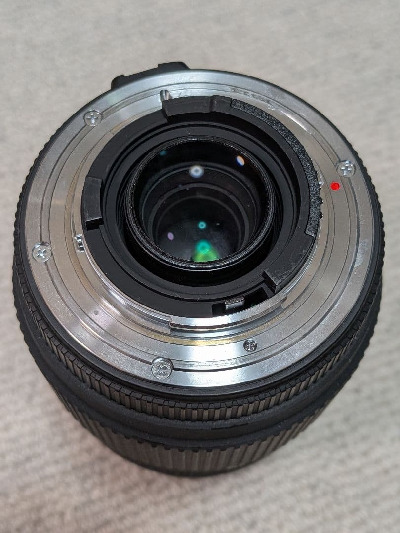 SIGMA　APO　DG　70-300mm f/4-5.8 ズームレンズ