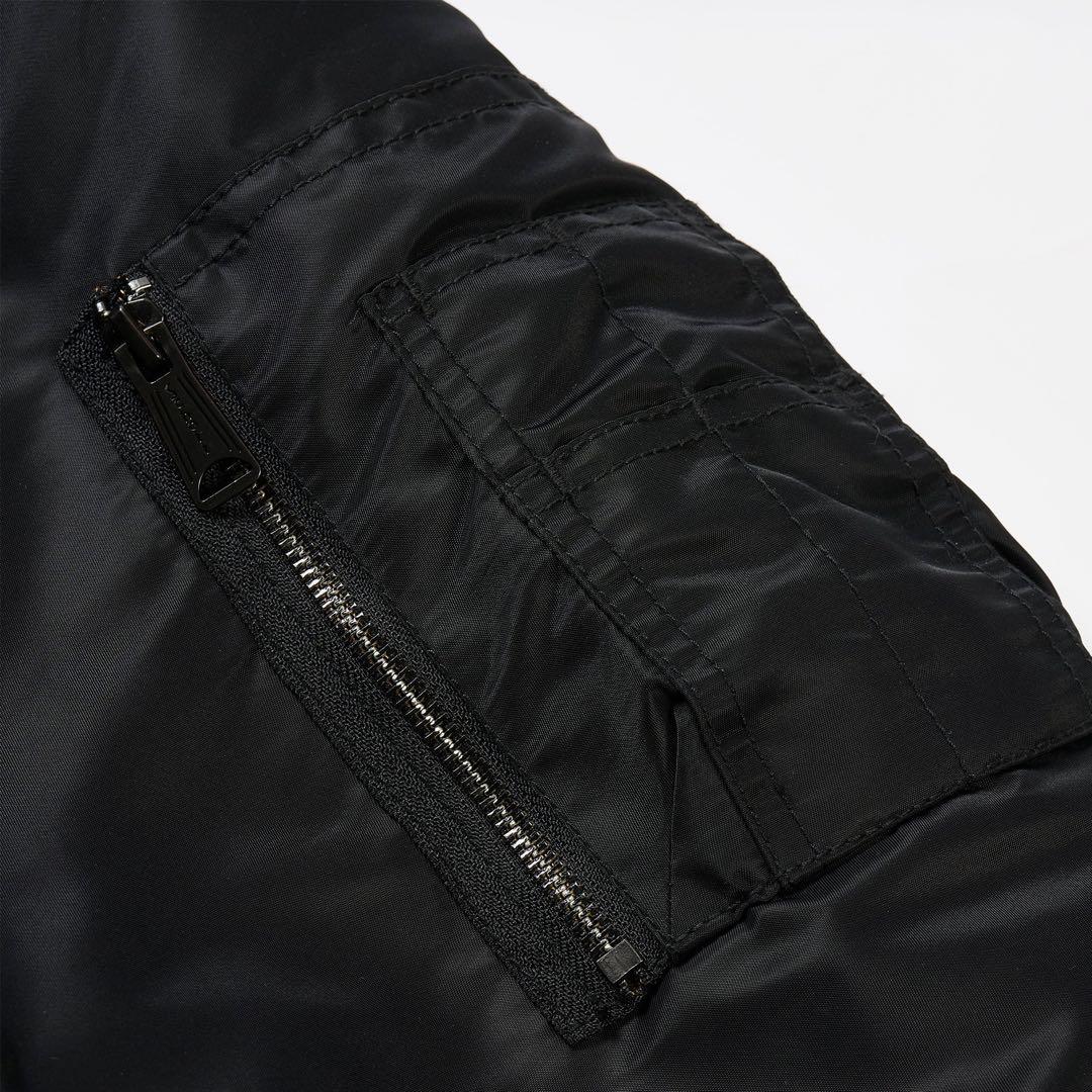 PALACE SCHOTT CWU 90'S FIT BOMBER JACKET - メルカリ