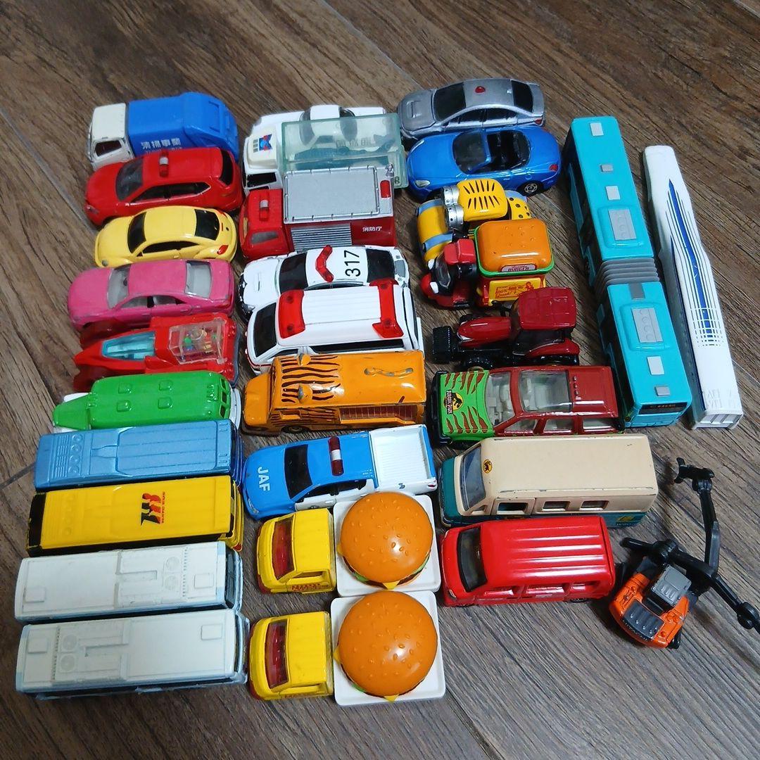 トミカまとめ売り 30台セット - メルカリ