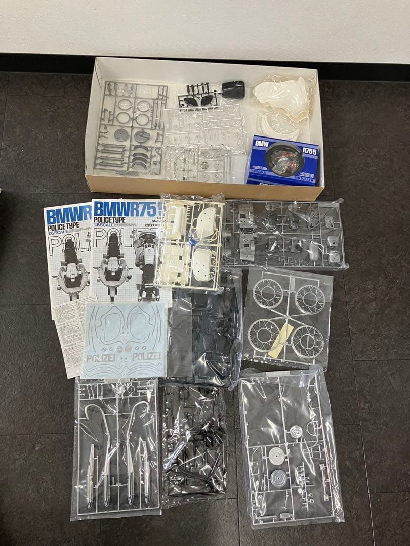 値下げ！未使用！TAMIYA 1/6 BMW R75 ポリスタイプ　タミヤ
