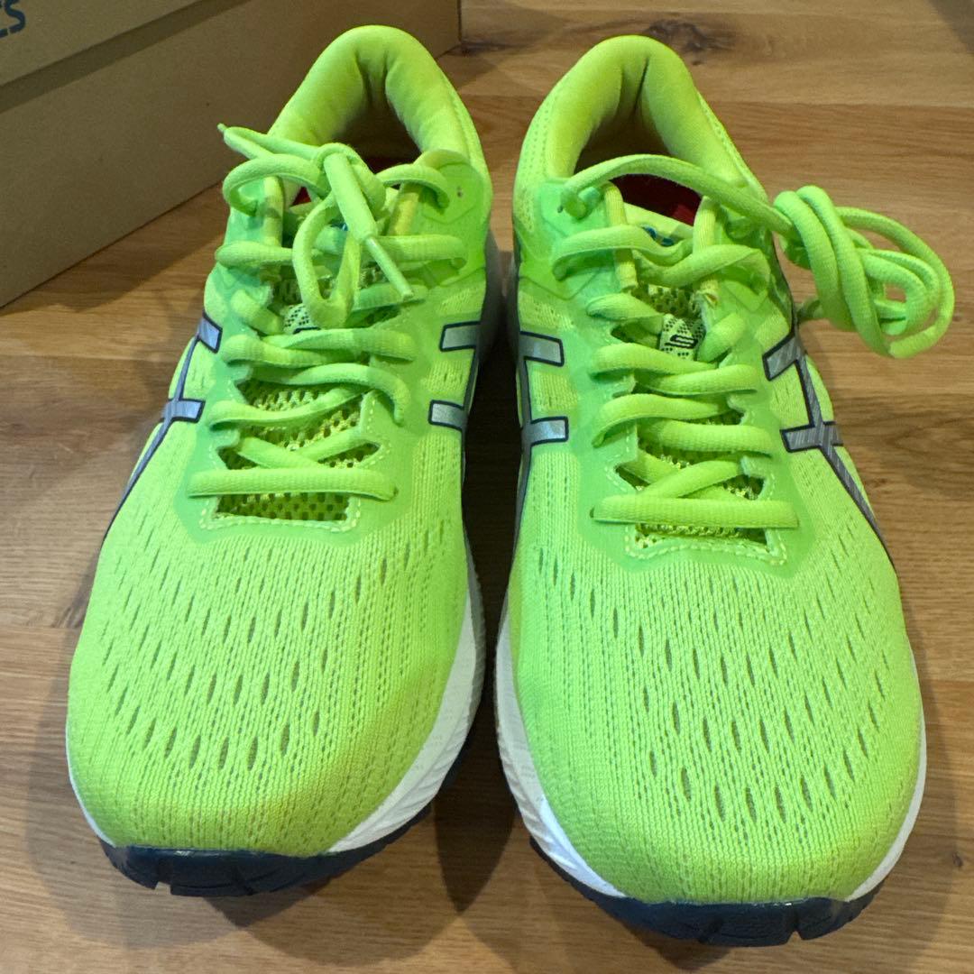 [未使用]アシックス ランニングシューズ GT-2000 9 25.5CM