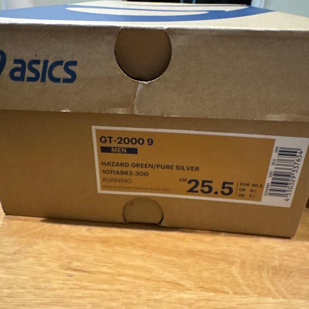 [未使用]アシックス ランニングシューズ GT-2000 9 25.5CM