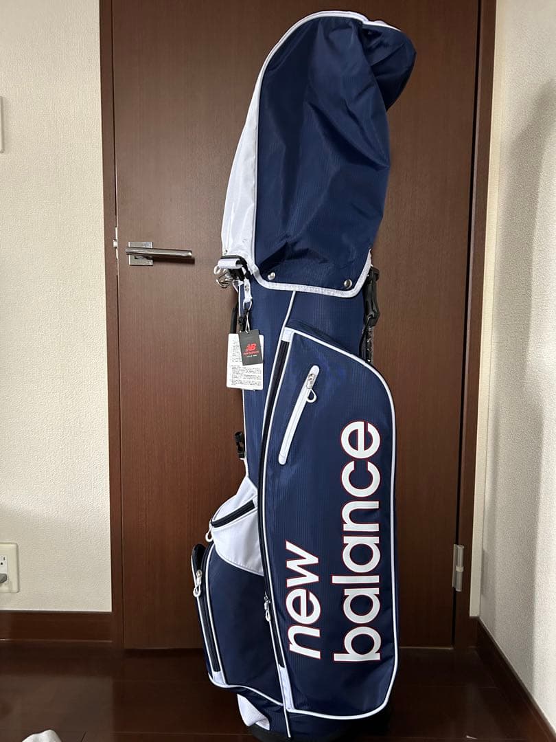 ニューバランスゴルフキャディーバッグ（スタンド式 7.5型） - メルカリ