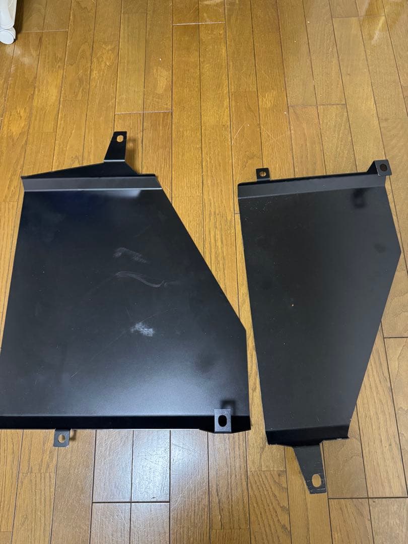 200系クラウン 燃料タンクガード - メルカリ