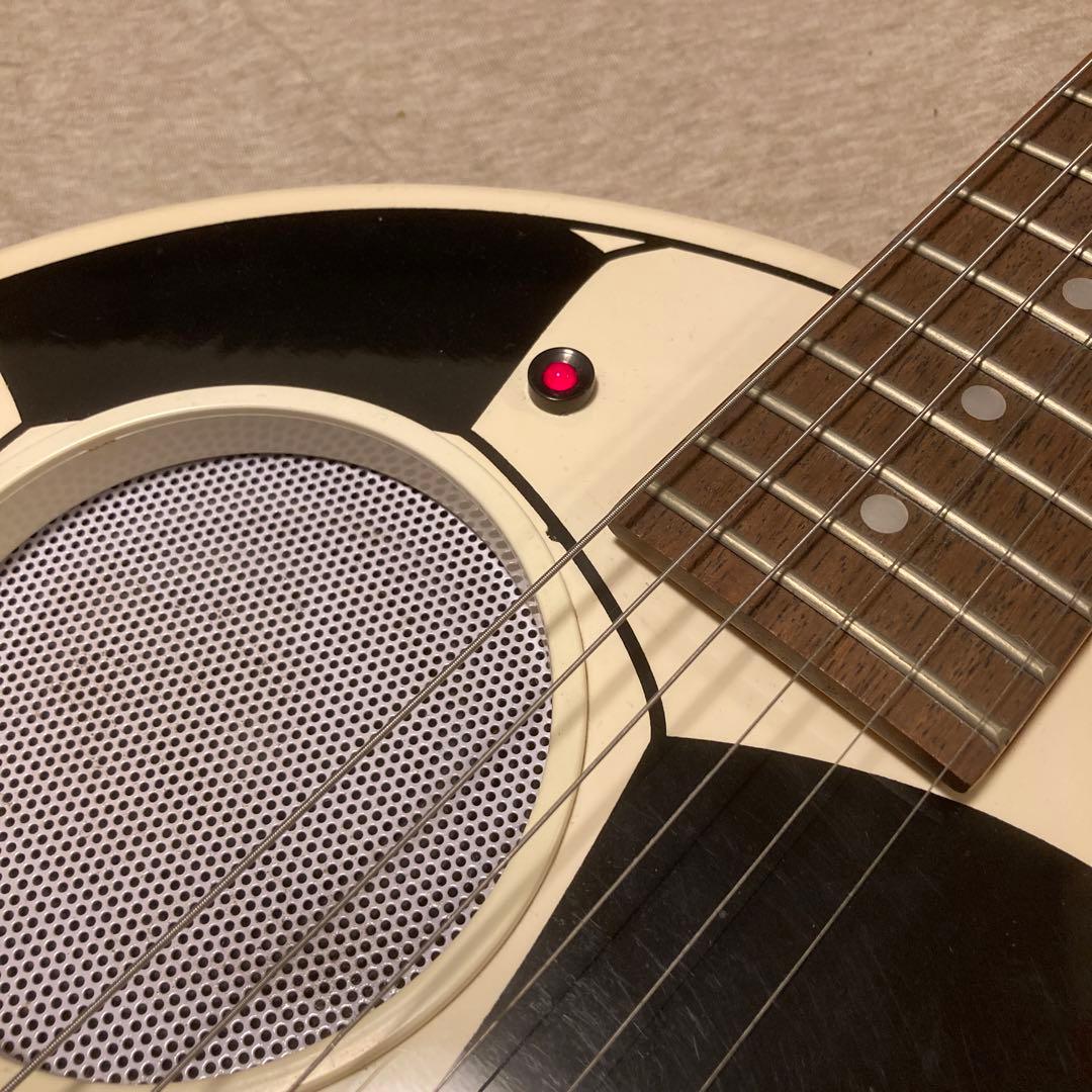 Aria ProⅡ】GOALⅢ SCG-200アンプ内蔵ギターサッカーボール型 - メルカリ