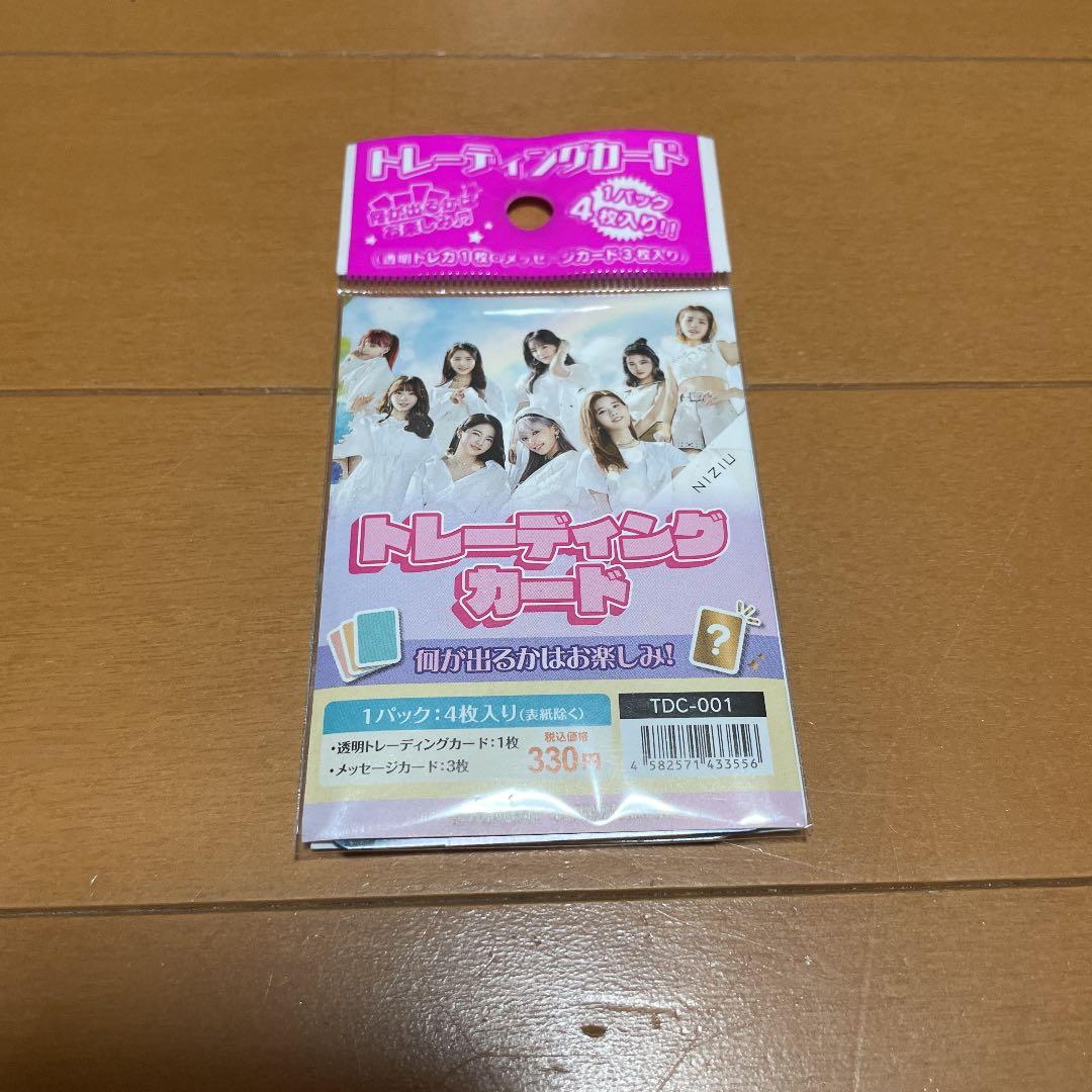 niziuトレカ4枚入り - メルカリ