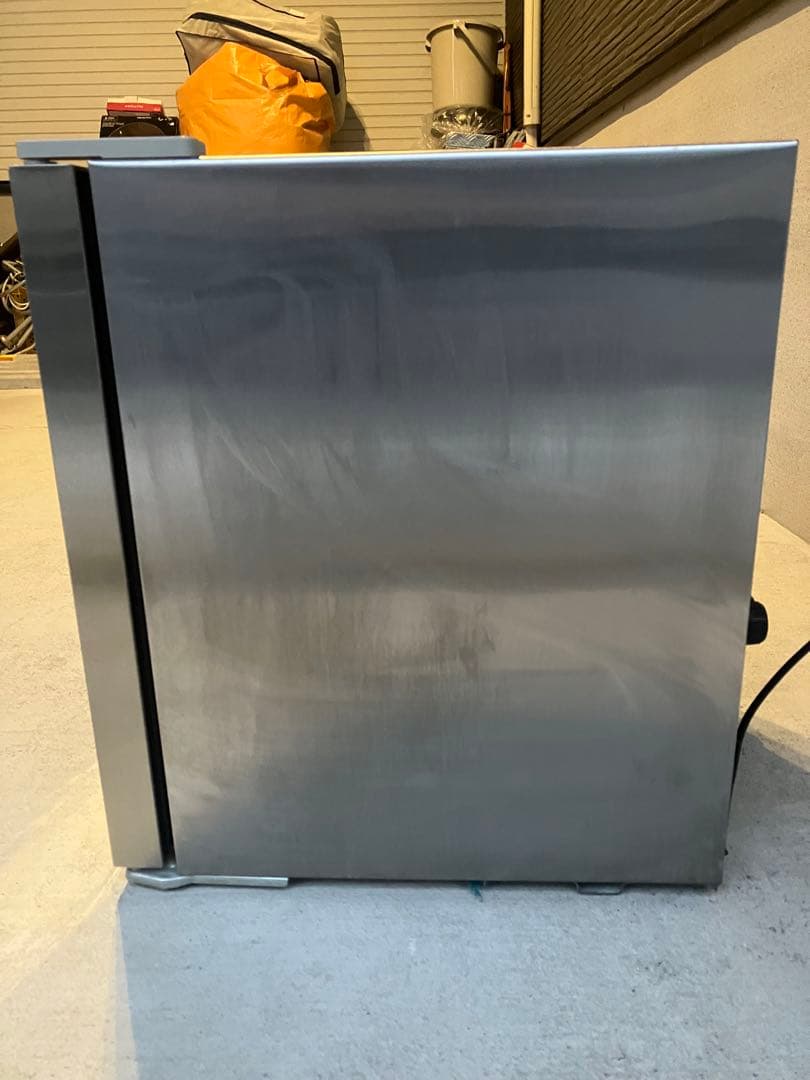 ドン・キホーテ】ミニ冷蔵庫がかっこよすぎる！ステンレス製！情熱価格