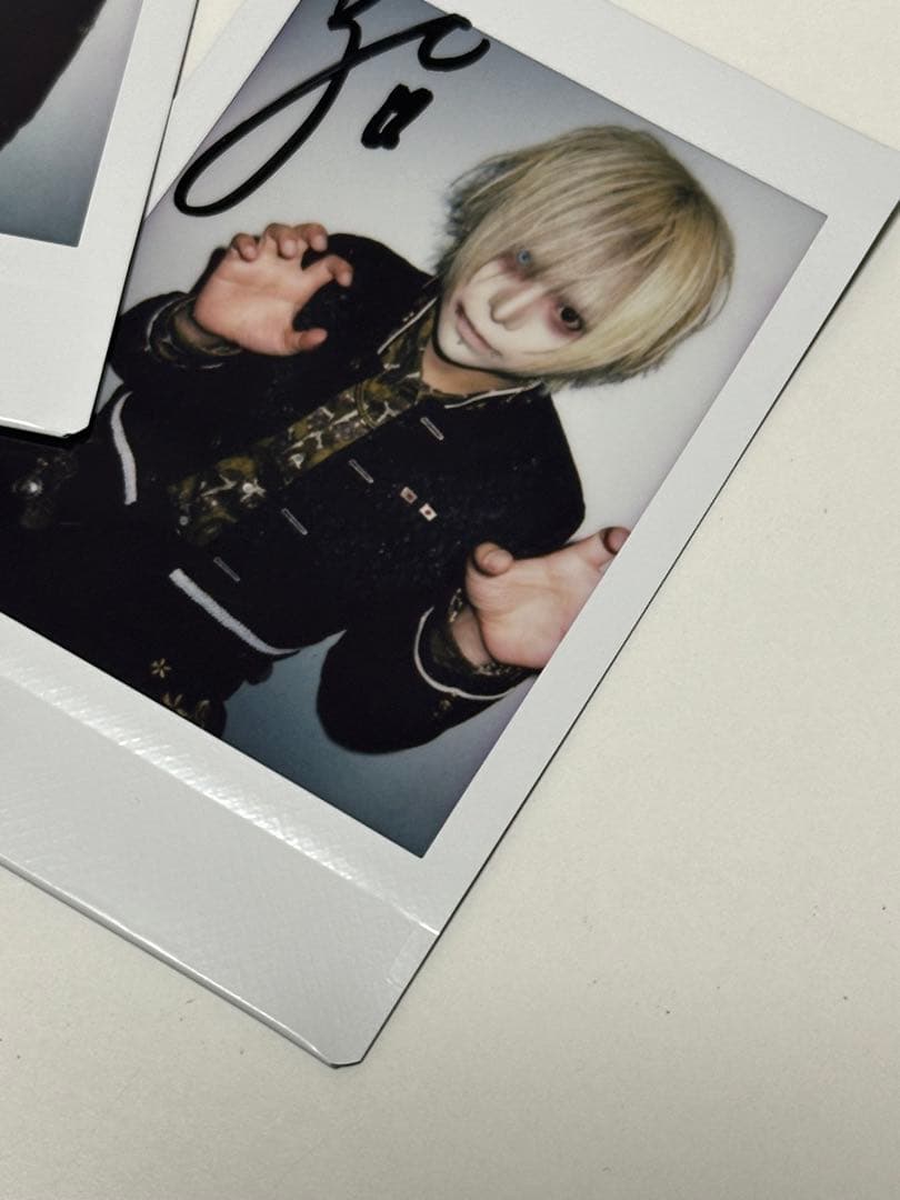 R指定 チェキ マモ 七星