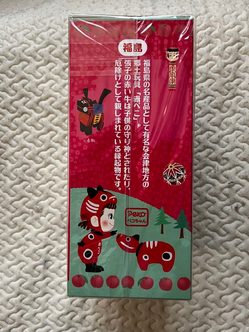 りょうさん専用　 ペコちゃん　赤べこペコちゃん人形　新品未開封