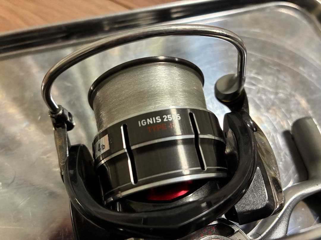 専用 ダイワ IGNIS 2505 スピニングリール - メルカリ