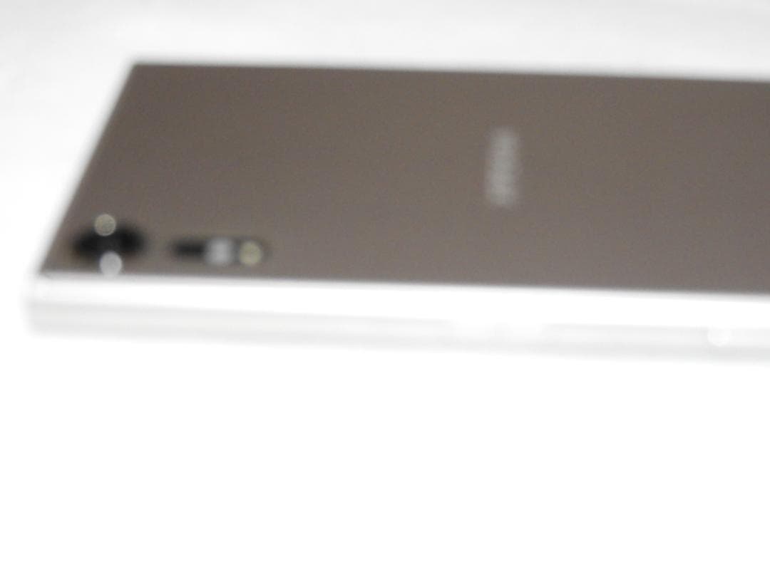 SONY Xperia XZs SOV35 シルバー au SIMフリー - メルカリ