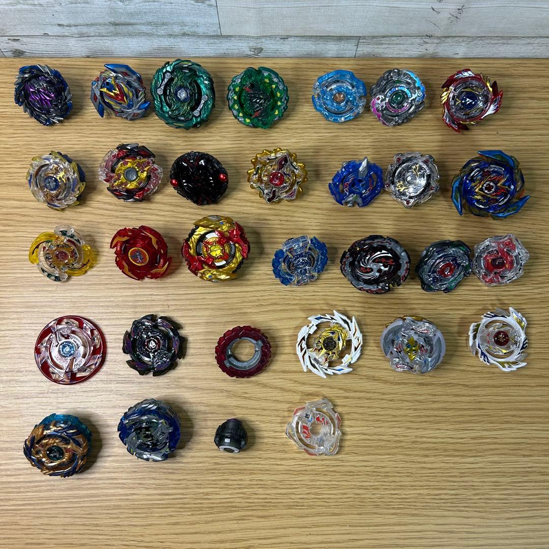 【ジャンク】 ベイブレード 多数 まとめ売り 詳細不明