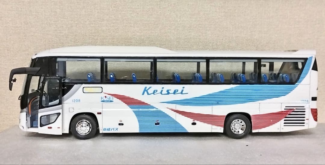 1/32 京成バス仕様(いすゞガーラSHD)素人組立品 - メルカリ