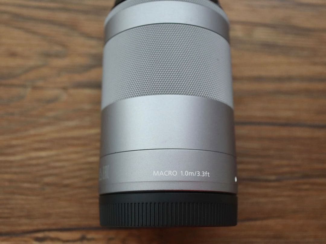 Canon EF-M 55-200mm F4.5-6.3 シルバー 望遠レンズ