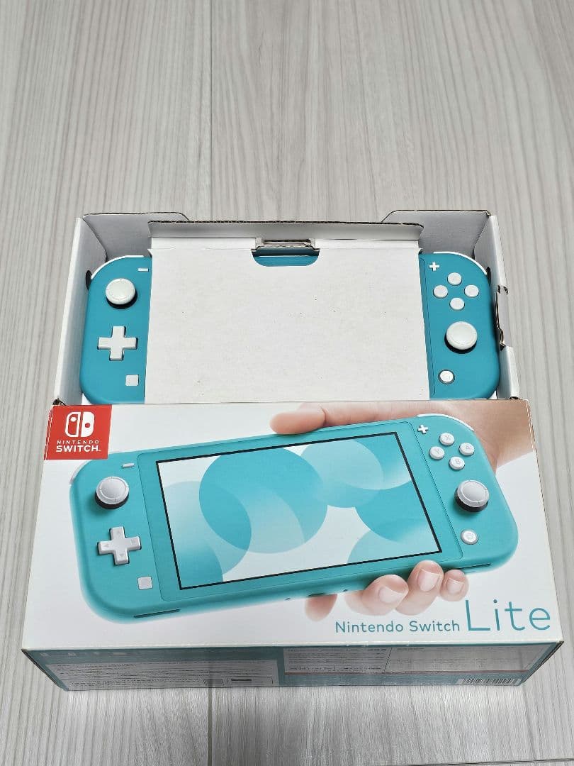 Nintendo Switch Lite ターコイズ 美品 - メルカリ