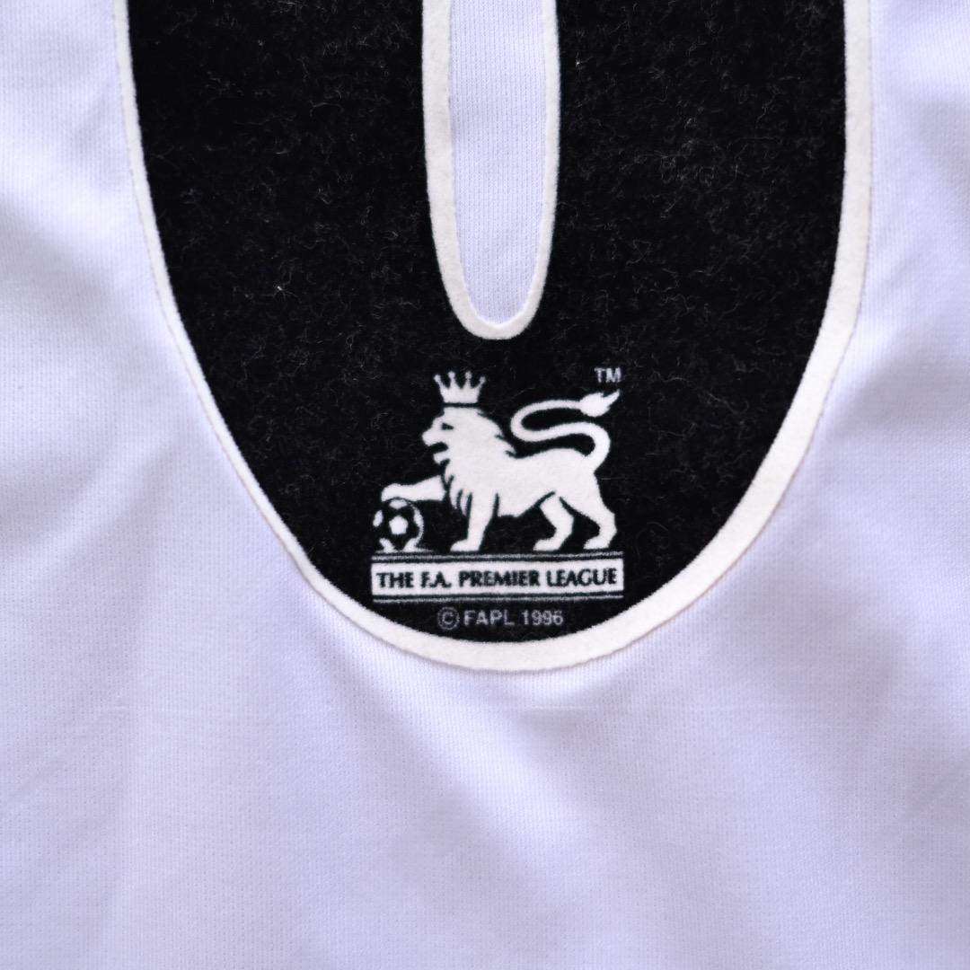 05-06 中田英寿 Bolton Wanderers home kit - メルカリ