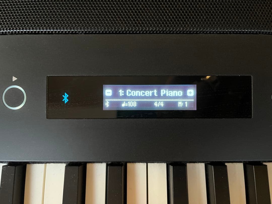 Roland FP-60 電子ピアノ 88鍵（スタンド/ペダル付き・使用頻度少