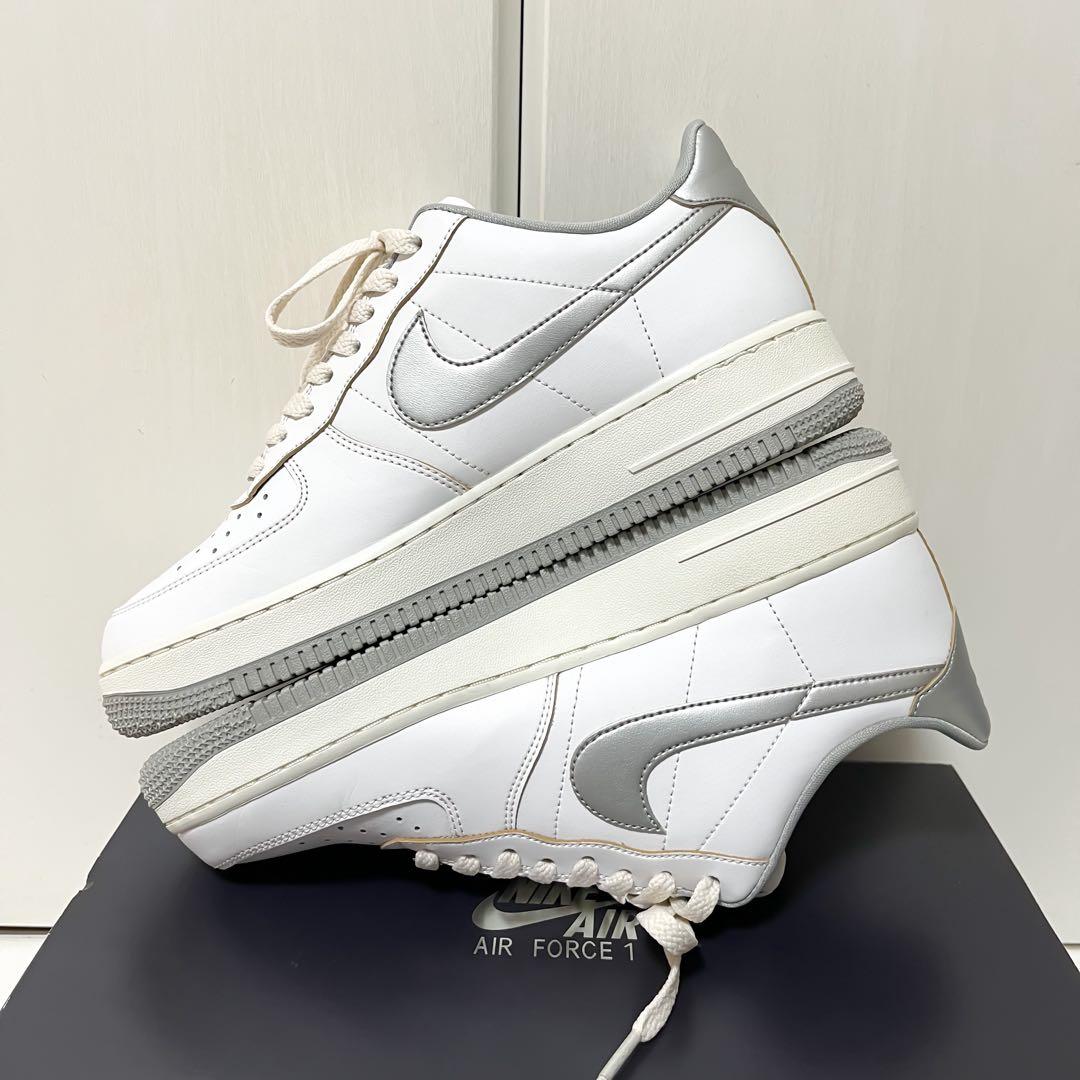 NIKE AIR FORCE 1 LOW 