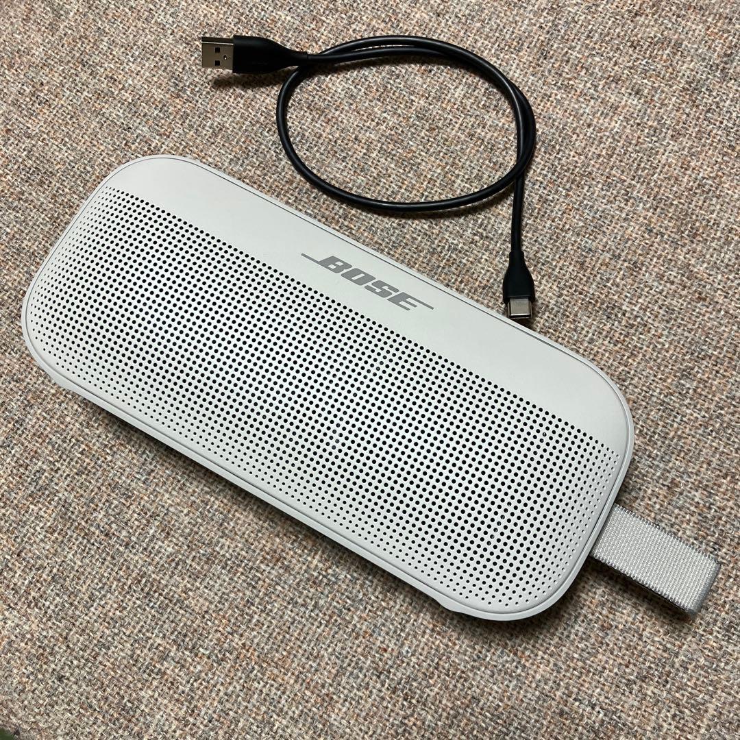 BOSE SOUNDLINK FLEX ホワイトスモーク WHITE - メルカリ