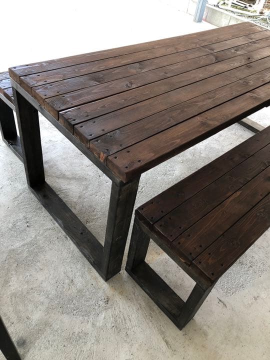 屋外テーブルイスセット　ハンドメイド Amazon.co.jp: FORRTY 屋外テーブルチェアセット ガーデンテーブル