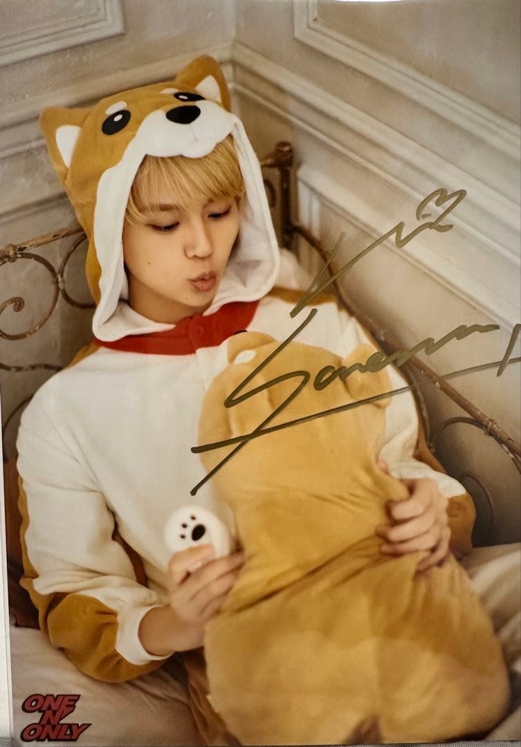 沢村玲　生誕キラリスクラッチ　サイン入り　写真　REI ワンエン ワンエン 沢村玲 REI スクラッチ 生誕 D賞 トレカ - メルカリ